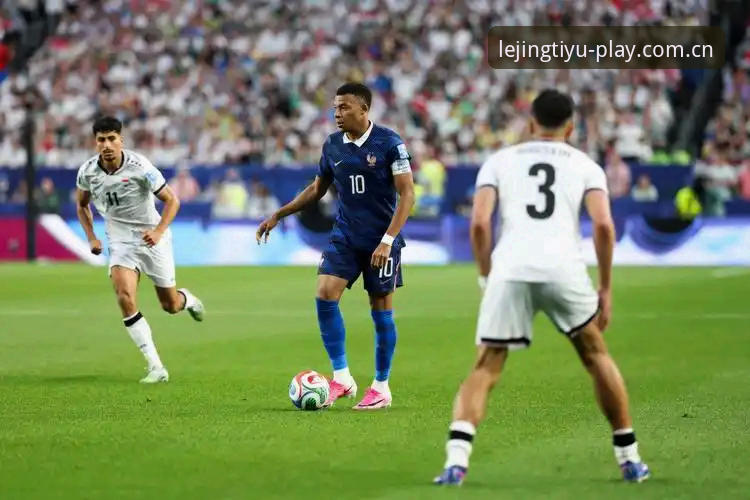 资深球迷复盘法国3-0伊拉克：姆巴佩的16球背后，藏着数据球迷最该学会的3个看球姿势